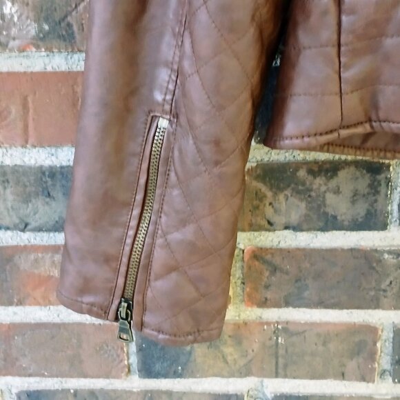 LOWER PRICE for this LADIES GUESS brand Faux Leather JACKET - Picture 4 of 8